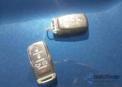 2019 Ram 1500 Laramie 4X4 6'4 Box из США, поврежденный, VIN 1C6SRFRT1KN920358